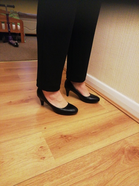 First day at work shoe/trouser dilemma (pic)