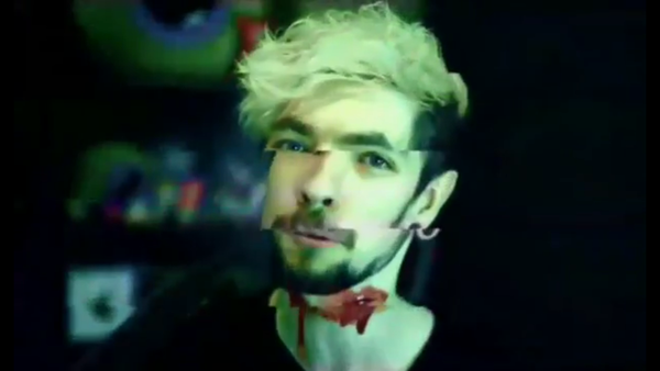 To think this is the world's most gorgeous human being?