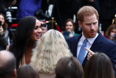 Royal style: Monochrome Megs is back in town!
