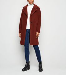 What colour coat?