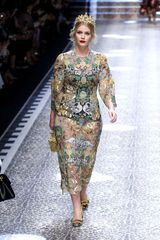 Royal style: forget all your stresses as we talk royal dresses