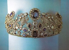 Royal style: from pussy bows to furbelows