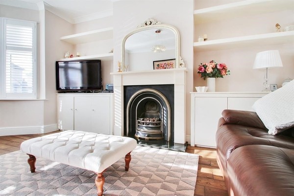 Long shot - pls help me find this rug