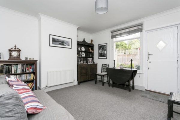 What colour would you paint this wall?