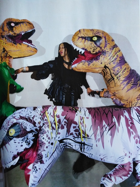 Can anyone explain Vogue March 2020 page 326 to me please