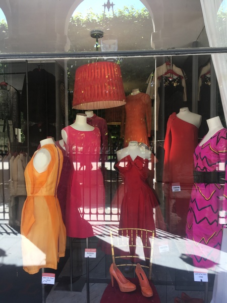 Les Parisiennes de Mamansnet: Be More Aunt Larry