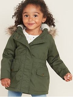 To dress my 18 months boy in a girls jacket?