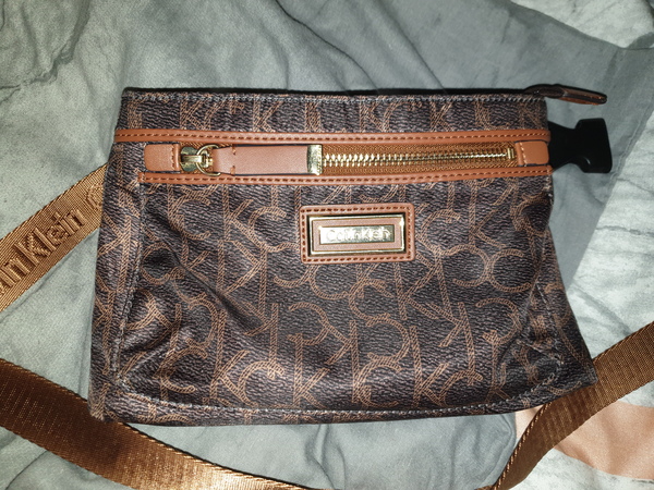 If you're a regular concert-goer; what sort of bag do you use??