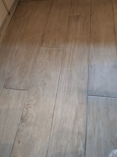 Please tell me about your kitchen floor