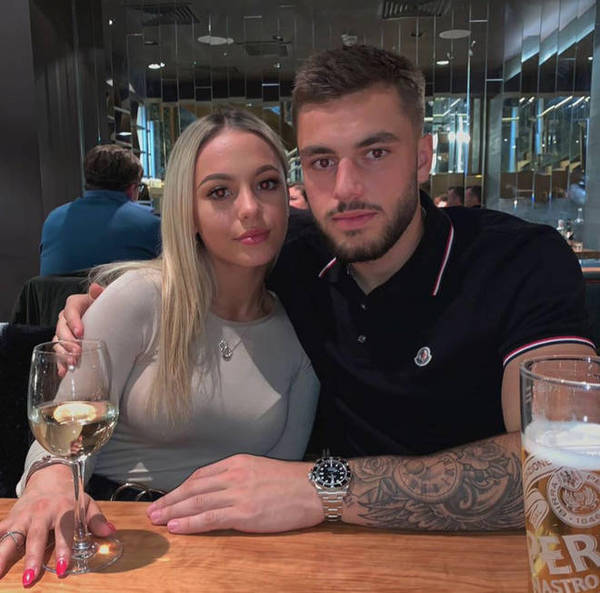 Love Island 8 **NO OFF-TOPIC DISCUSSIONS**