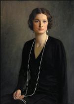 Royal style: from pussy bows to furbelows