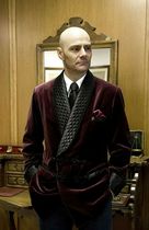 DH grunting with dressing gown of doom