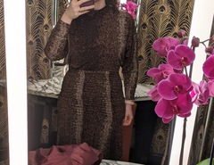 Outfit of the day.. shopping our wardrobes continued