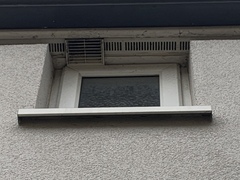 Condensation and mould in 1930s semi