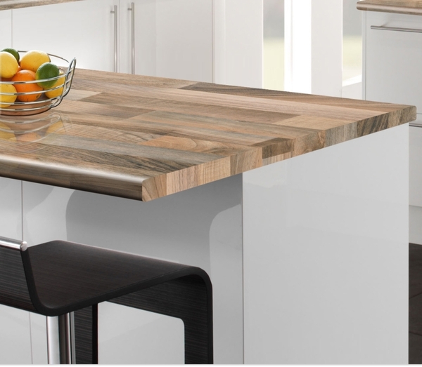 Do you have a breakfast bar?