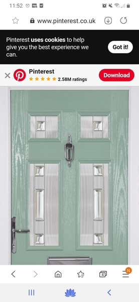 Should front door glass match the window next to it?