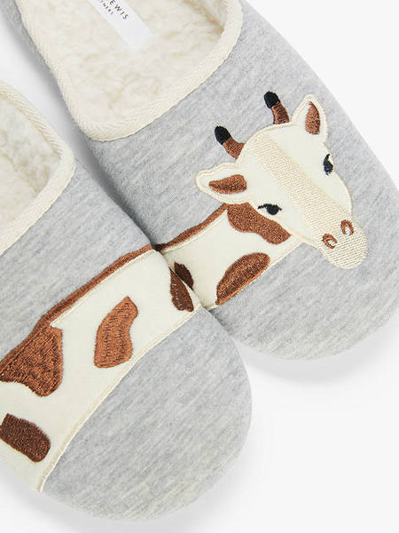 Show us your slippers!