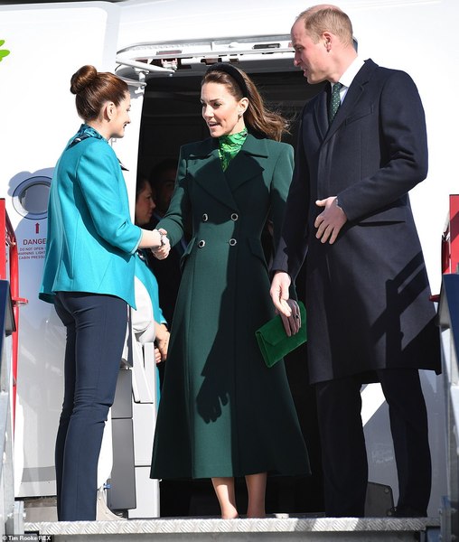 Royal style: the Queen of Spain reigns in the fashion games