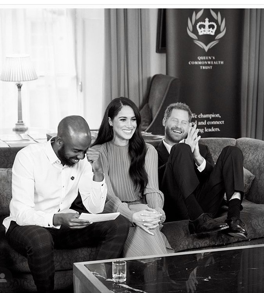 Royal style: Max and Wax and whacky hats
