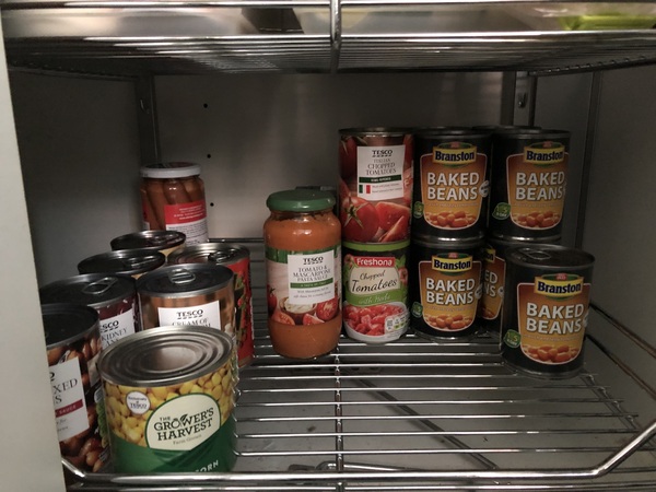 (very boring thread alert) Why don't heinz tins stack?