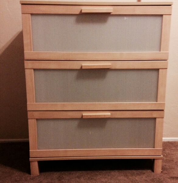 Any IKEA experts can help identify some furniture?