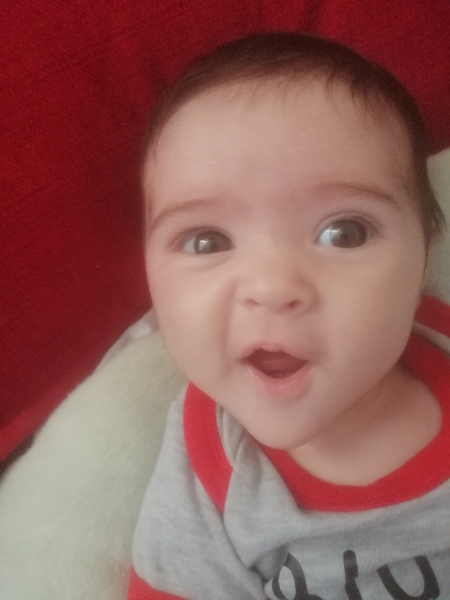 AIBU to show off my baby's first smile