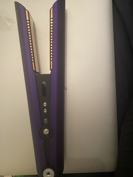 Dyson straightener...