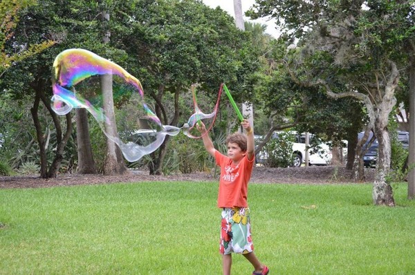 Les Parisiennes des Mamansnet: Ce n'est pas bon de faire du lèche-vitrines avec de l'argent en poche