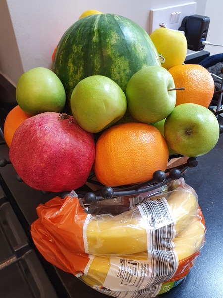 Show us your fruit bowls....