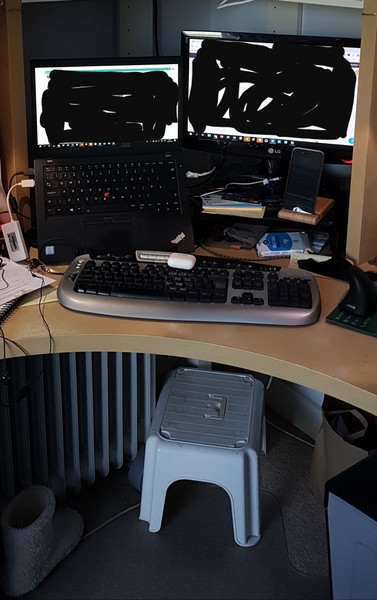 Adapting to WFH long term - show me your desks!