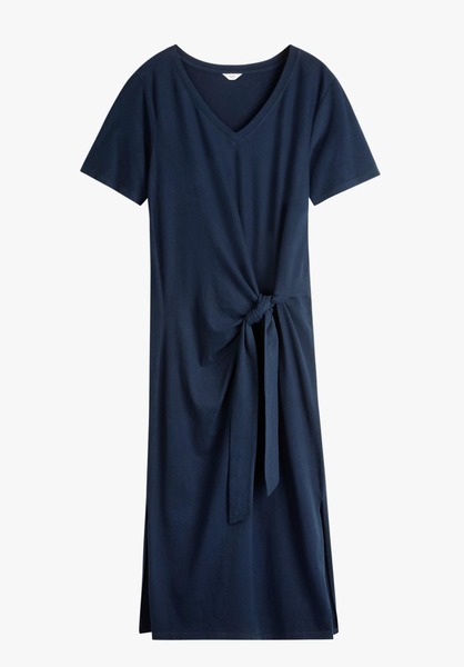 Outfit of the day.. shopping our wardrobes continued