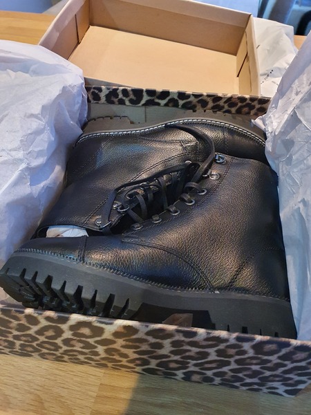 Can you help me find these boots?!