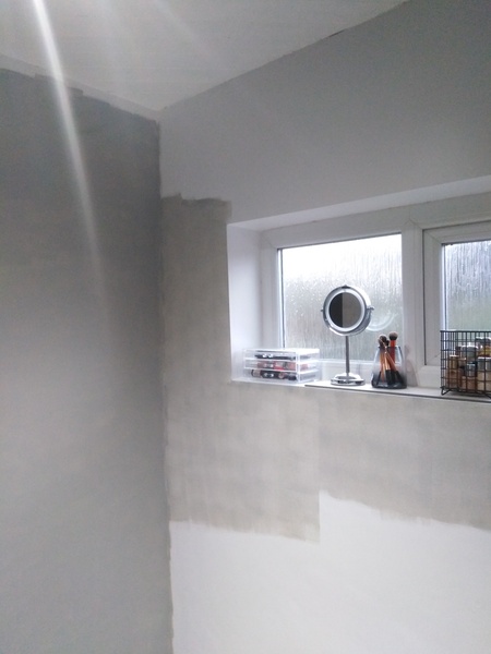 PLEASE help me with bathroom paint colour! 🙏
