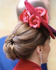 Royal style: Max and Wax and whacky hats