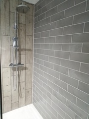 PLEASE help me with bathroom paint colour! 🙏