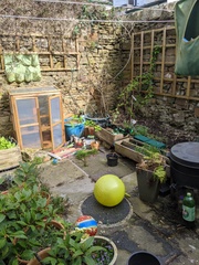 Small play equipment for 5yo and 8yo