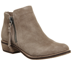 Help me find boots like these