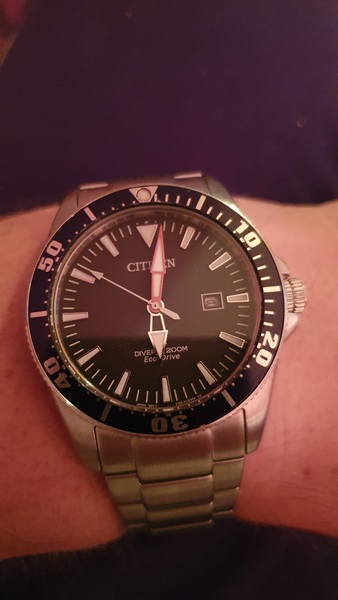 Dreamworld scenario - which of these two watches?