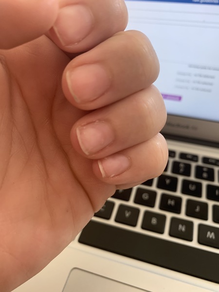 Are there any good stick on nails out there?!