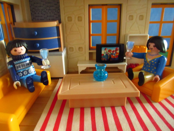 An outbreak of Covid-19 has occurred for the Playmobil people in our house...