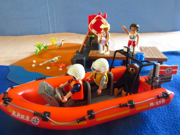 An outbreak of Covid-19 has occurred for the Playmobil people in our house...