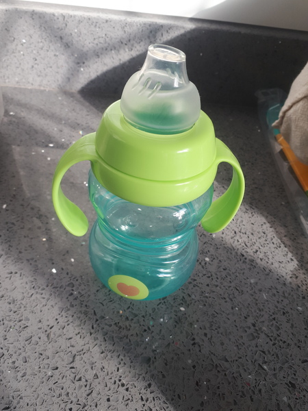 Does any1 recognise this brand?