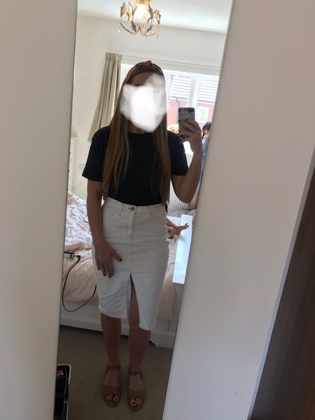 QUICK POLL!!! Which shoes look better???