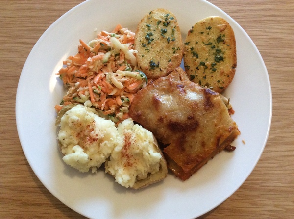 Food thread! Favourite leftover dishes, avoiding waste, menu ideas.