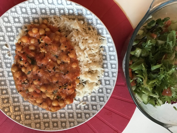 Food thread! Favourite leftover dishes, avoiding waste, menu ideas.