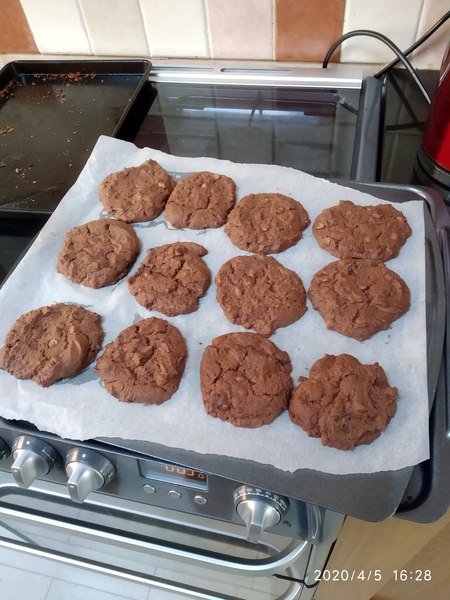 Managing Money Mindfully in March with the Friendly Frugaleers