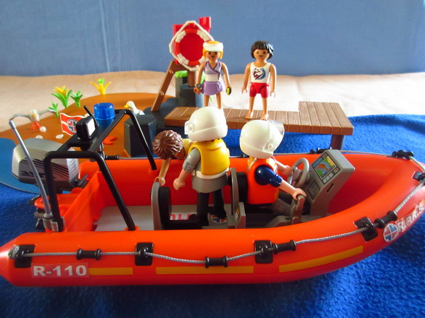 An outbreak of Covid-19 has occurred for the Playmobil people in our house...