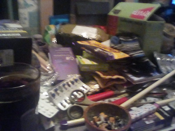 Anyone fancy a round of "what junk is on my table"?