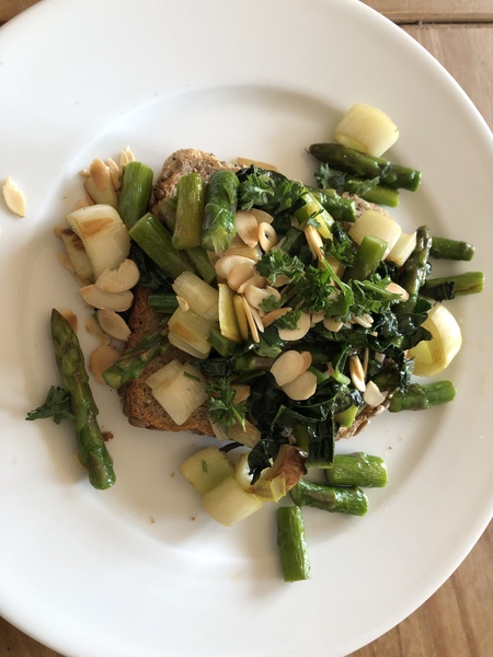 Food thread! Favourite leftover dishes, avoiding waste, menu ideas.
