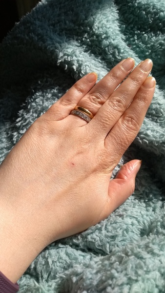 How old am I judging by my hands?